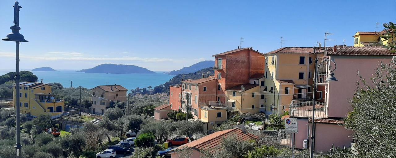Ferienwohnung Dagli Ulivi Al Mare Lerici Exterior foto